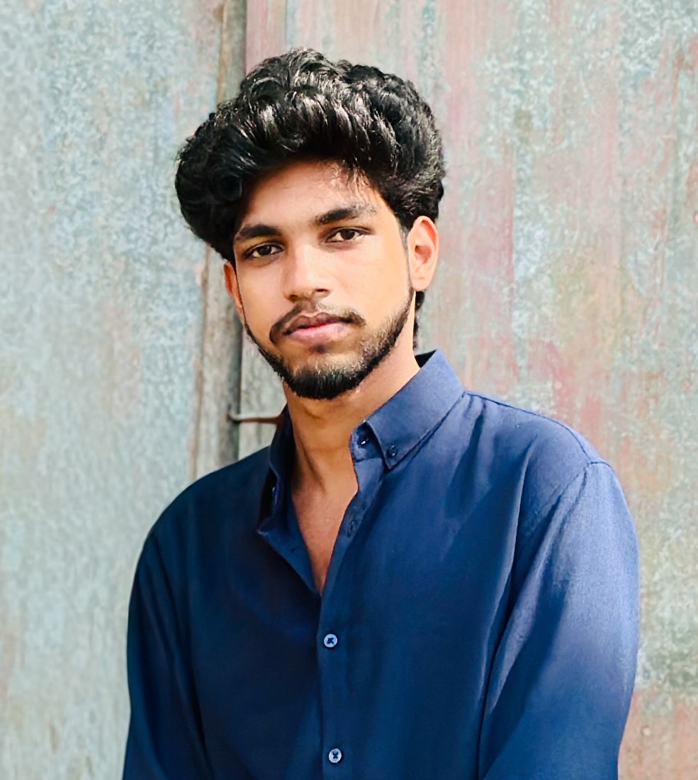 Abhinav V (Office Superintendent,Income Tax)