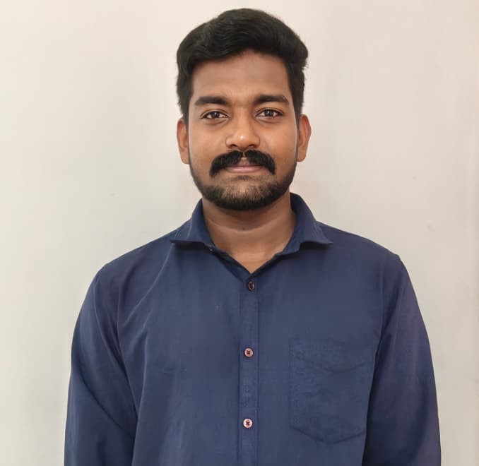 Abhishek S R (Office Superintendent,Income Tax)