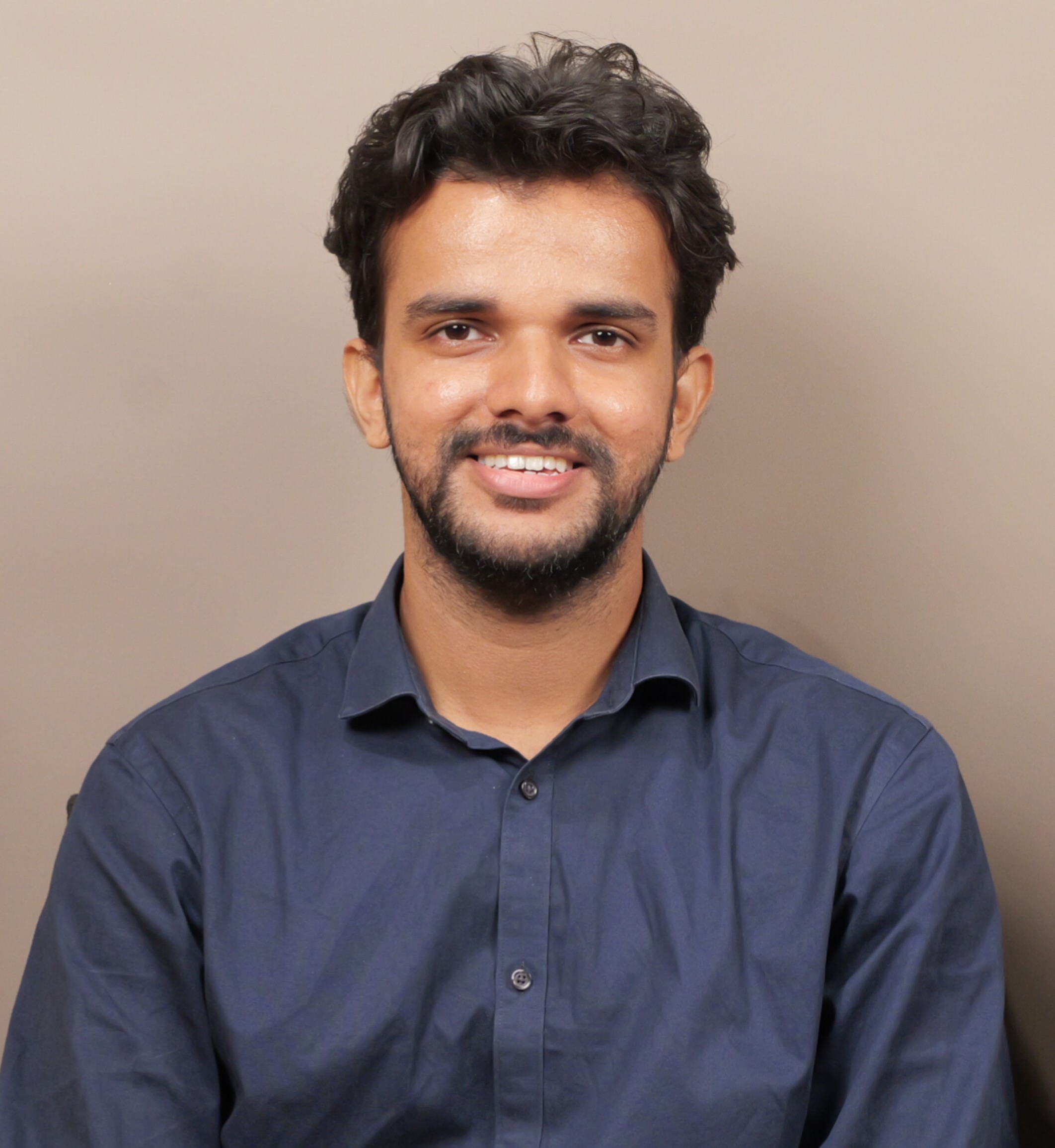 Akarsh Sahajan (Office Superintendent,Income Tax)